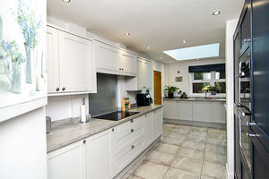 Photo 7- click for photo gallery